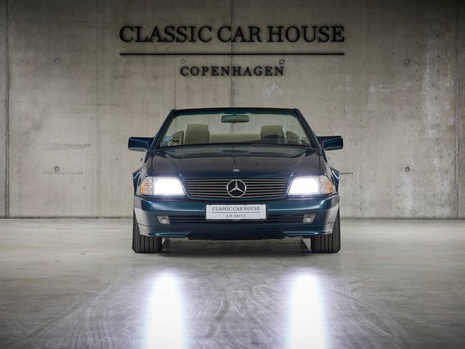 Image 11/100 de Mercedes-Benz SL 280 (1995)