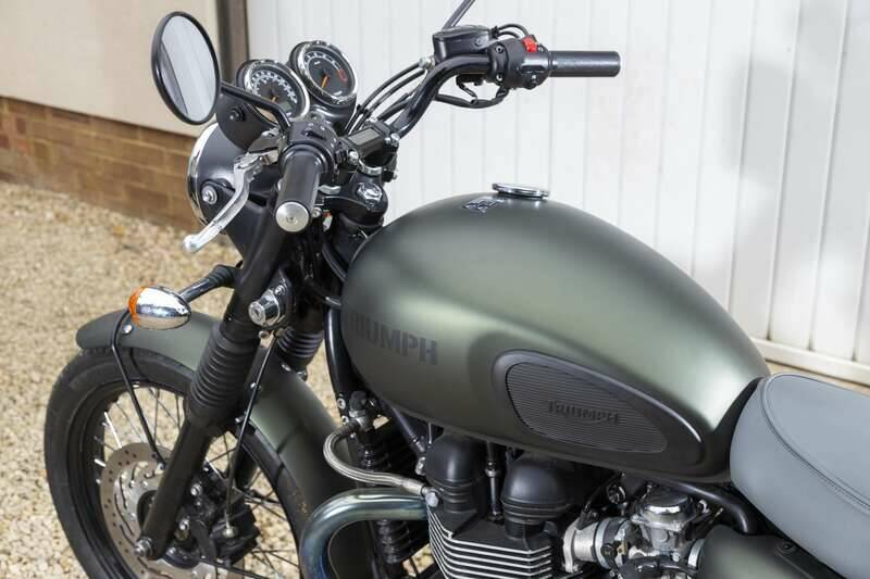 Imagen 17/38 de Triumph Bonneville T100 McQueen (2012)