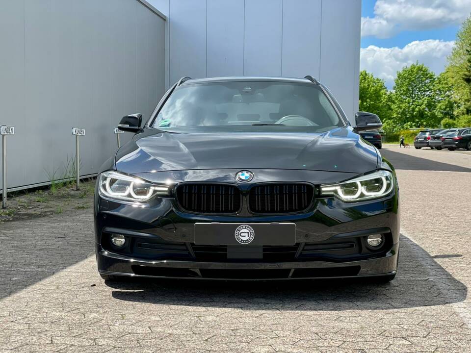 Image 3/16 of ALPINA D3 Biturbo Touring Allrad (2017)