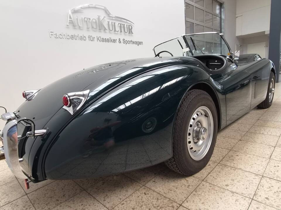 Image 20/20 of Jaguar XK 120 OTS (1952)