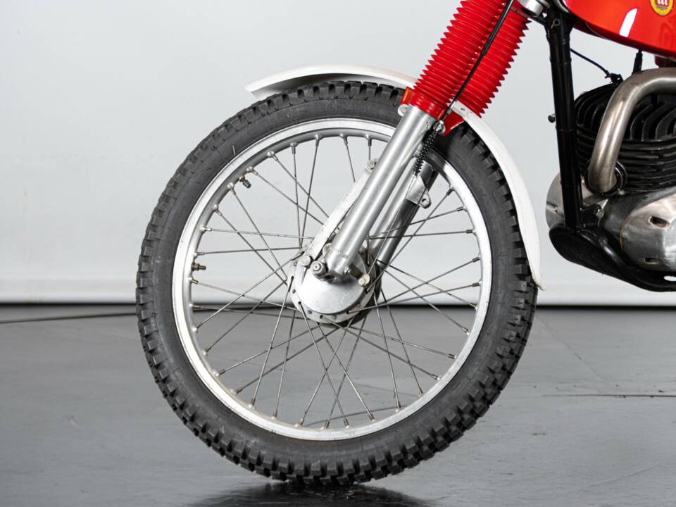 Immagine 50/50 di Montesa Cota 247 (1976)