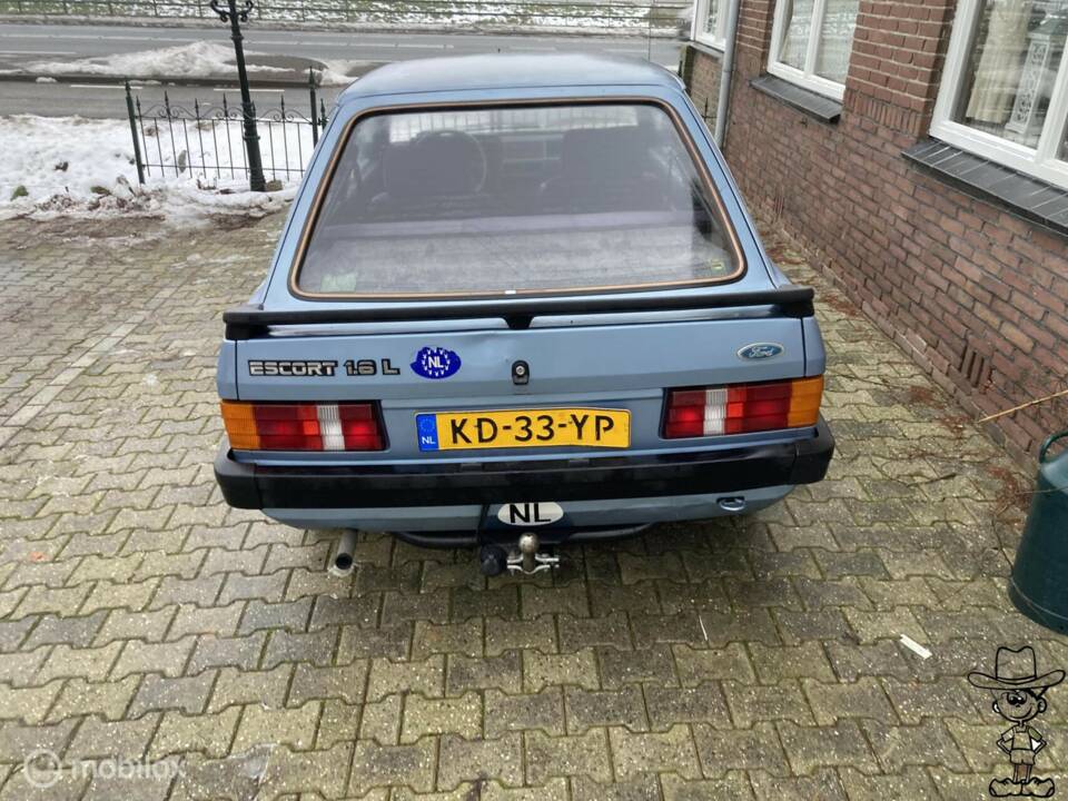 Bild 8/42 von Ford Escort 1.6 (1983)