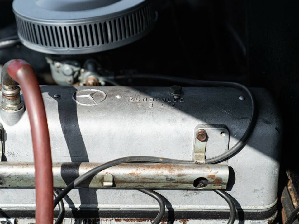 Image 44/50 of Mercedes-Benz 190 (1955)