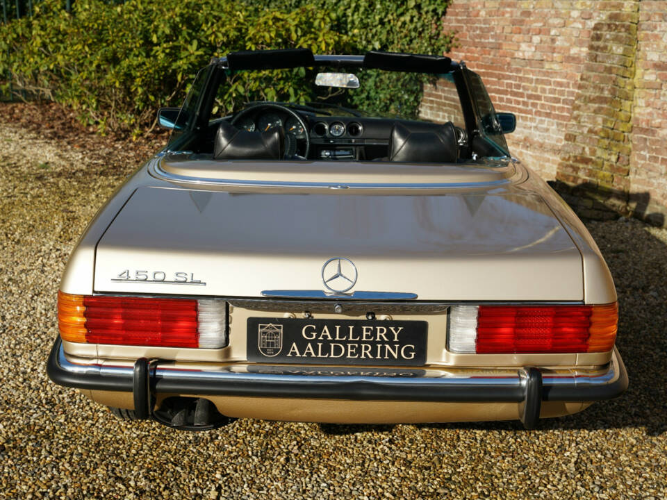 Image 29/50 of Mercedes-Benz 450 SL (1973)