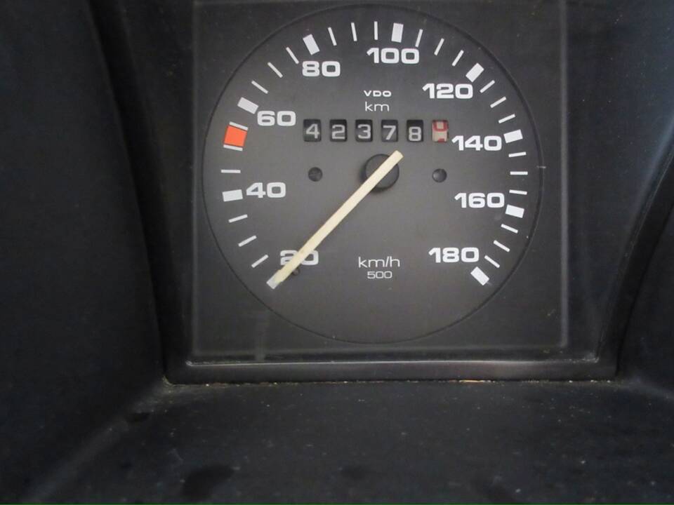 Image 12/40 of Volkswagen T3 Caravelle 2.0 (1987)