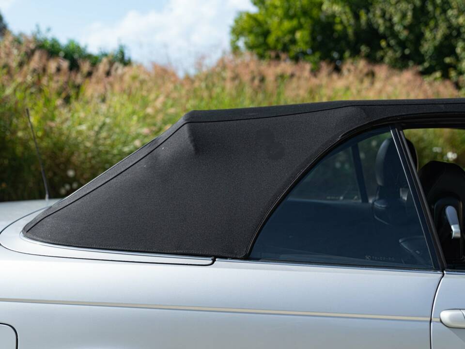 Afbeelding 16/50 van BMW 320Ci (2001)