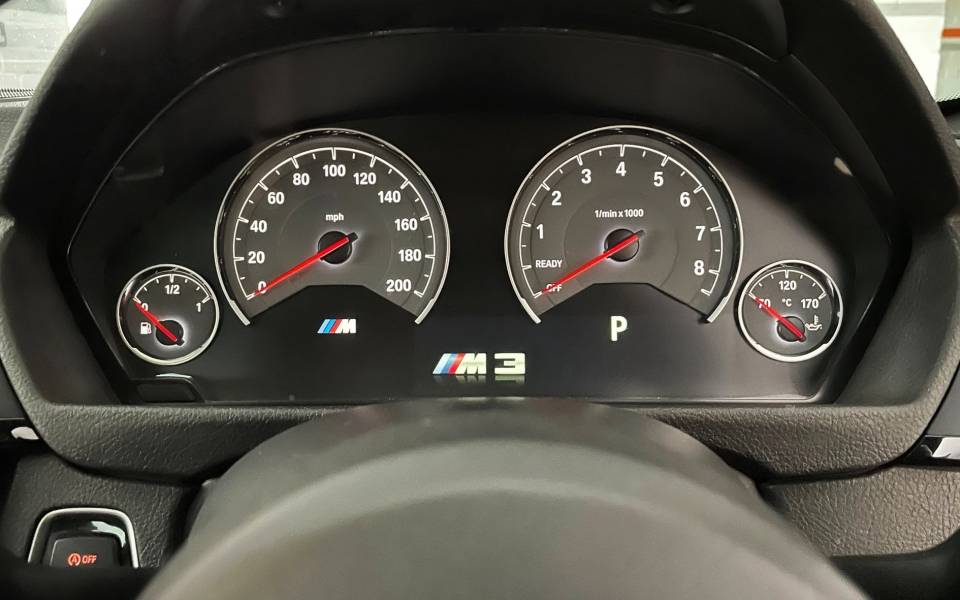 Image 19/48 of BMW M3 (2015)