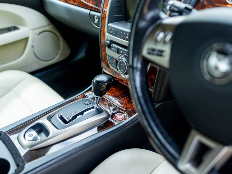Bild 24/49 von Jaguar XK 4.2 (2006)