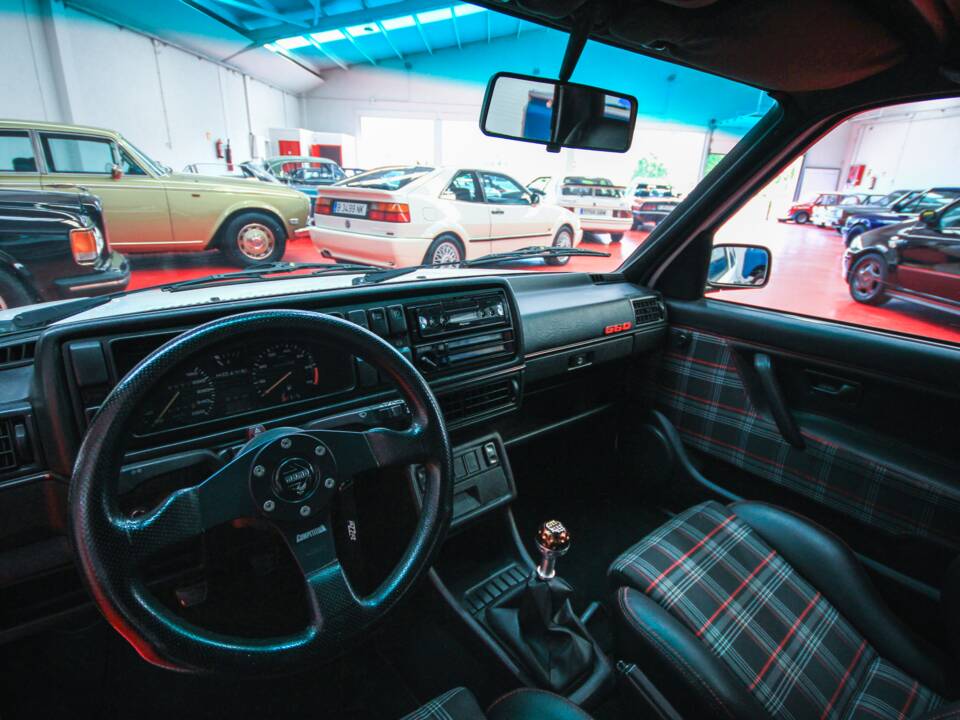 Bild 26/32 von Volkswagen Golf Mk II GTi G60 1.8 (1991)