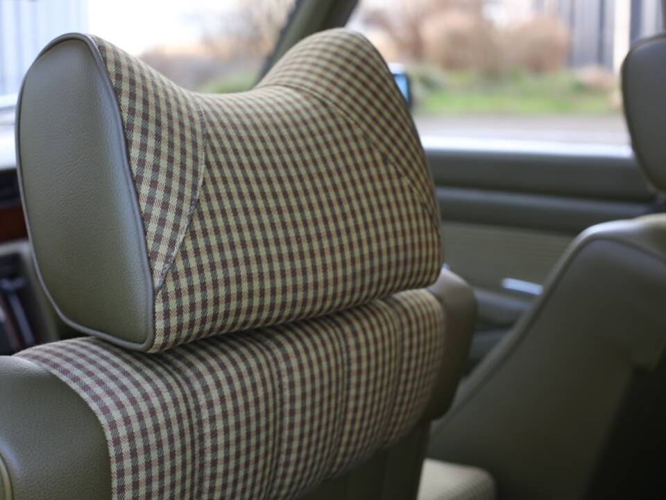 Bild 40/76 von Mercedes-Benz 280 SE (1977)