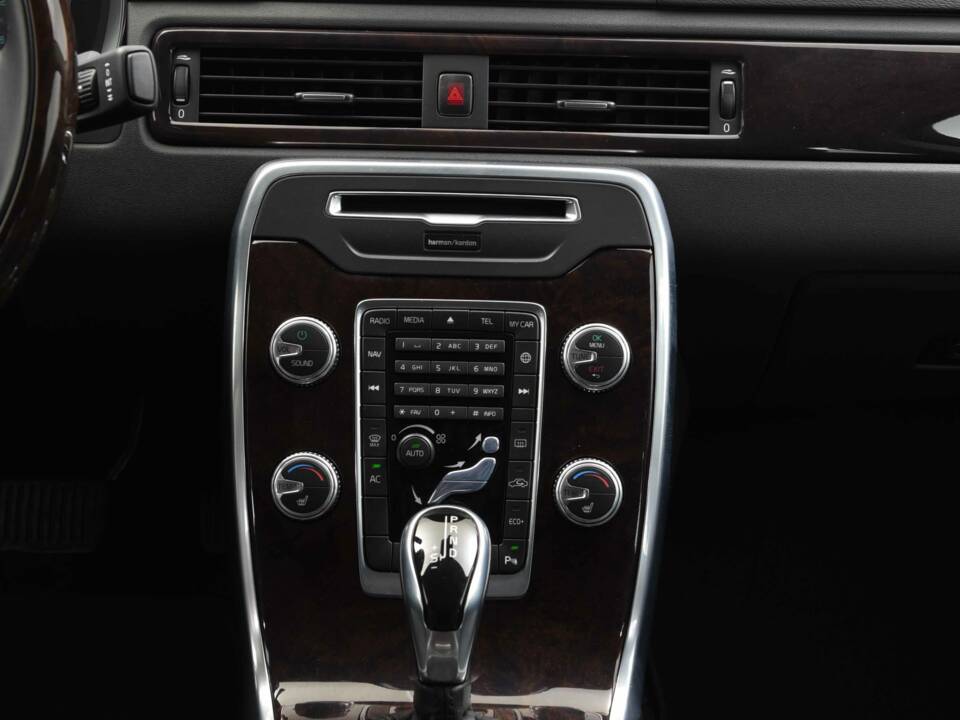 Imagen 20/32 de Volvo S80 D4 Nilsson (2014)