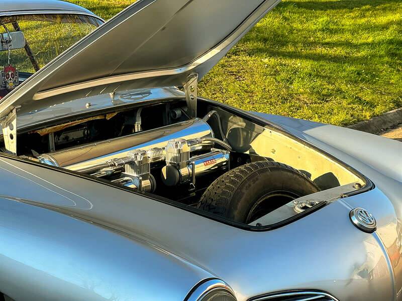 Image 22/30 of Volkswagen Karmann Ghia 1500 (1967)