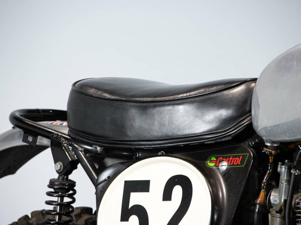 Bild 50/50 von BSA DUMMY (1974)