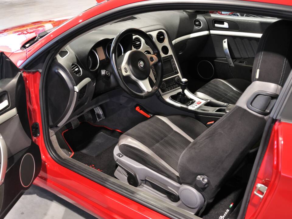 Imagen 15/23 de Alfa Romeo Brera 2.2 JTS (2006)