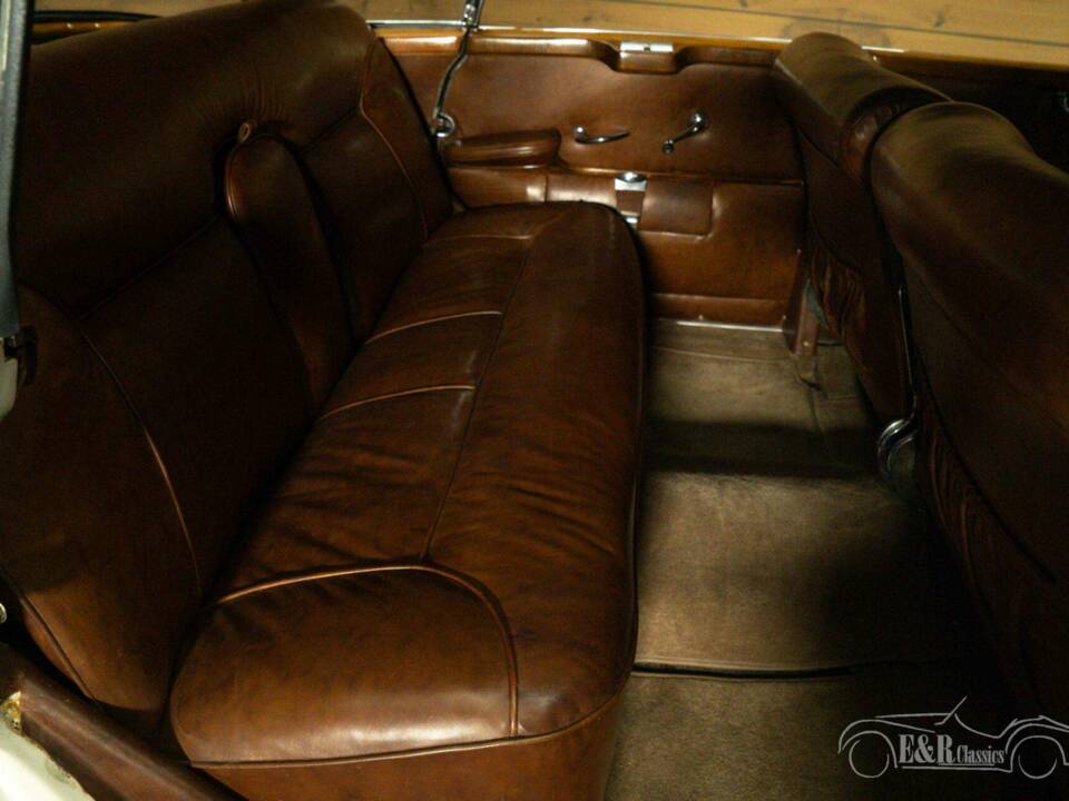 Bild 16/19 von Mercedes-Benz 300 d LWB (1961)
