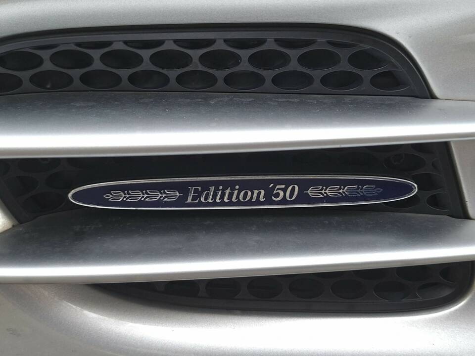 Image 8/30 of Mercedes-Benz SL 350 "Edition 50" (2004)