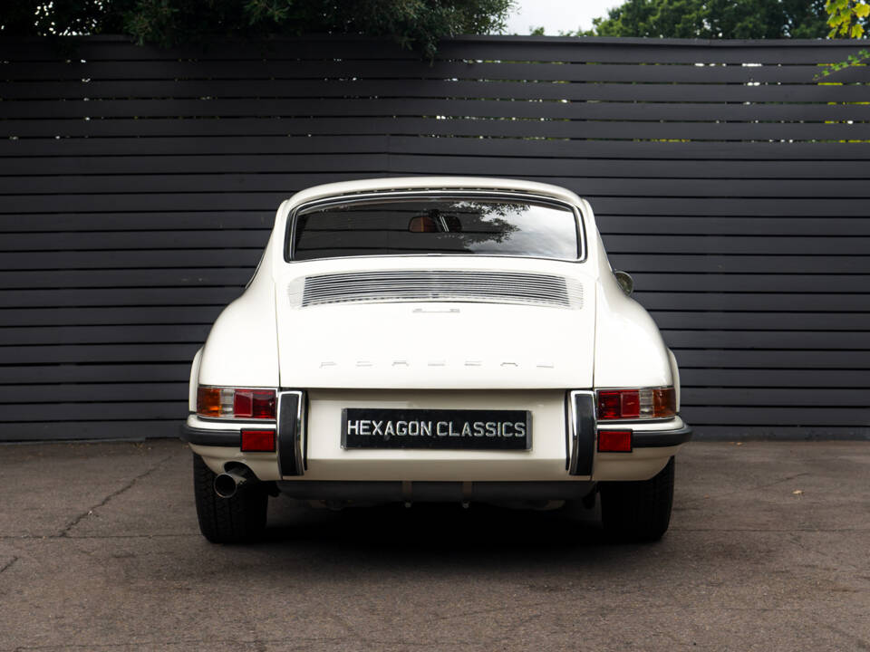 Image 26/78 of Porsche 911 2.0 E (1968)