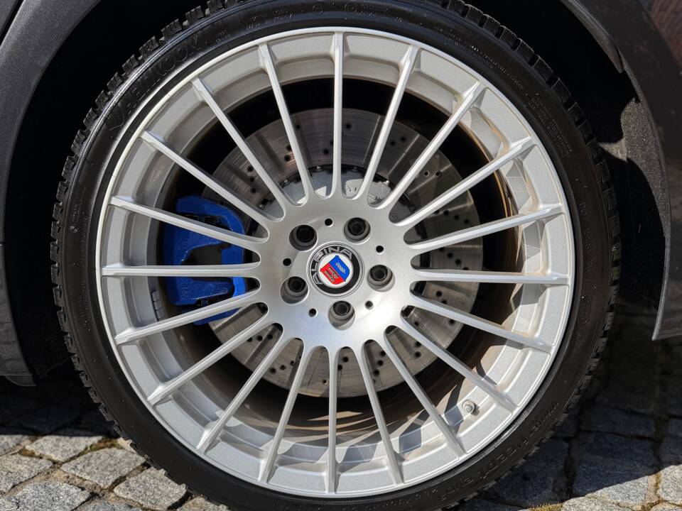 Image 21/28 of ALPINA D5 Touring (2018)