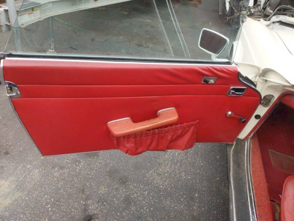 Immagine 25/36 di Mercedes-Benz 280 SL (1970)