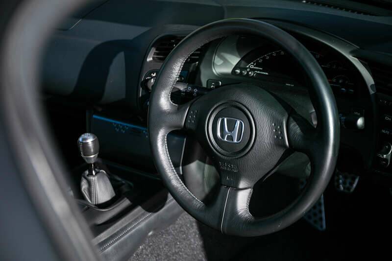 Image 38/45 of Honda S 2000 (2009)