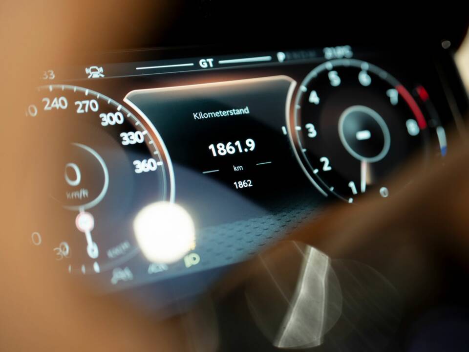Bild 30/51 von Aston Martin DB12 Volante (2024)