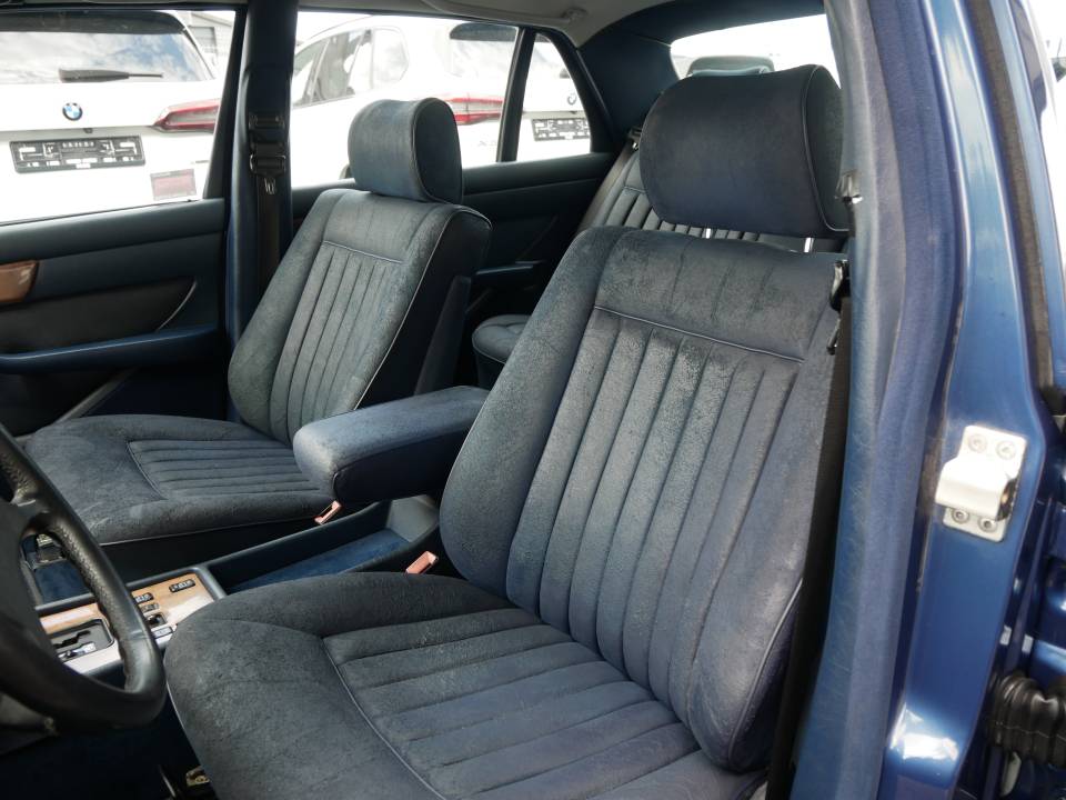 Bild 8/14 von Mercedes-Benz 500 SEL (1989)