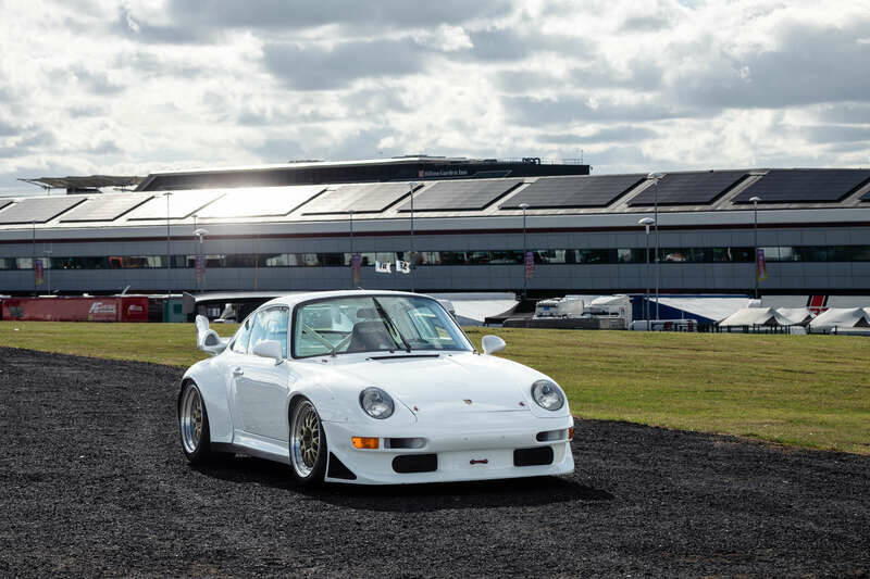 Image 16/50 de Porsche 911 GT2 R (1995)