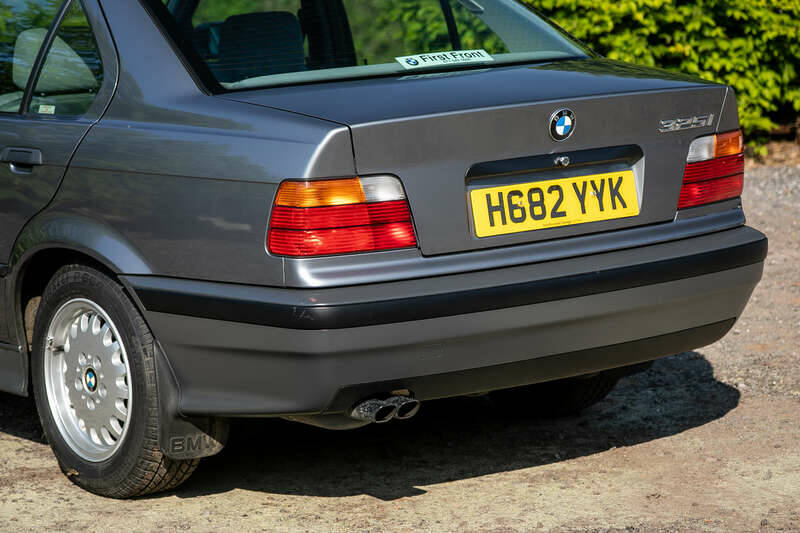 Image 10/50 of BMW 325i (1991)