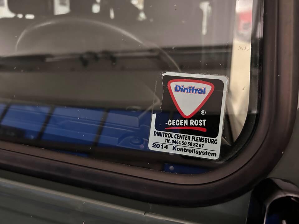 Image 9/35 of Land Rover Defender 90 (2014)