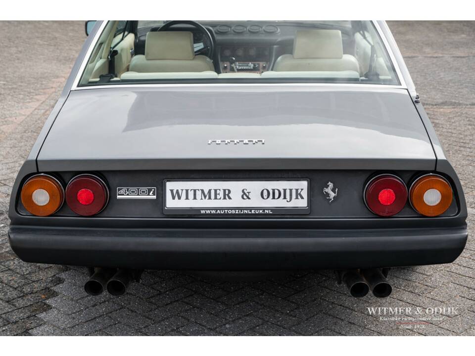 Immagine 20/33 di Ferrari 400i (1981)