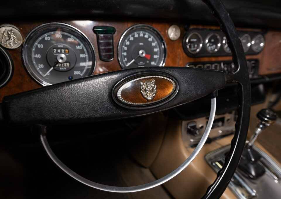 Imagen 21/31 de Jaguar XJ 6 2.8 (1970)