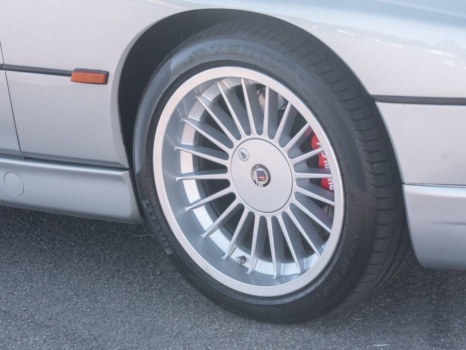 Image 35/50 de BMW 850CSi (1995)