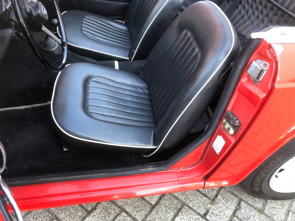 Afbeelding 12/27 van Triumph TR 4 (1962)
