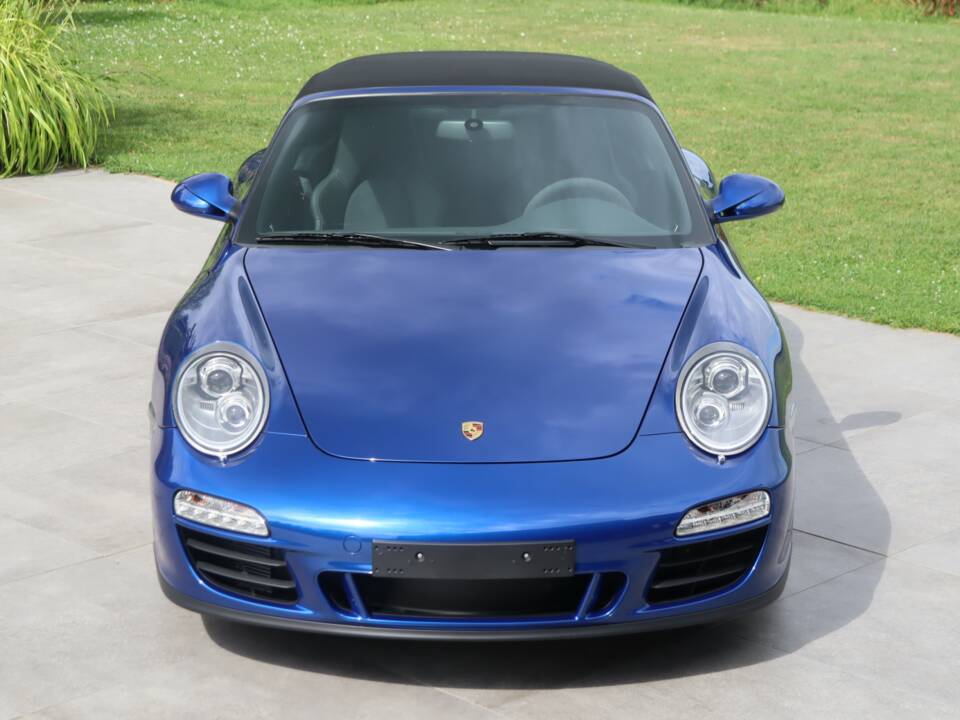 Bild 11/50 von Porsche 911 Carrera 4 GTS (2011)