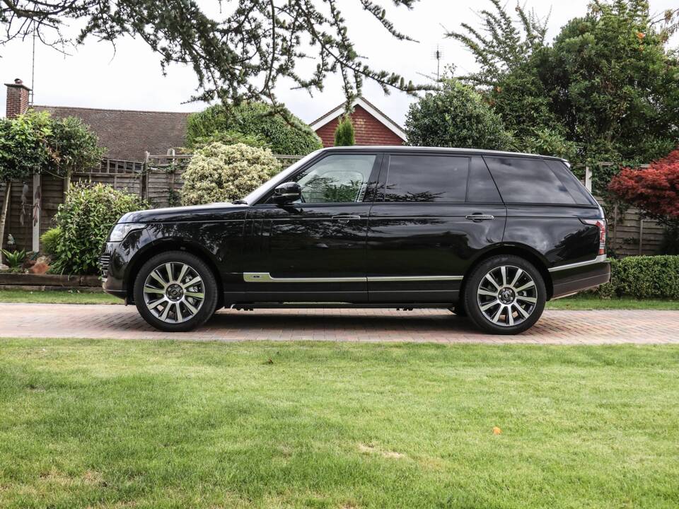 Imagen 12/49 de Land Rover Range Rover Sport SVR (2014)