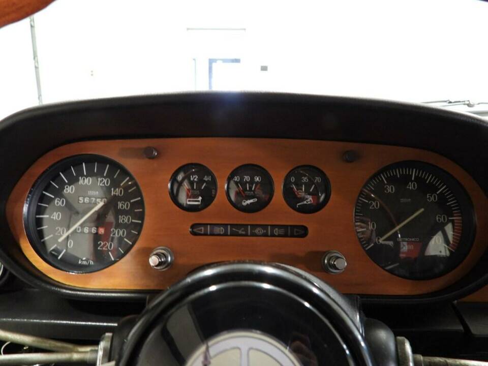 Image 8/15 of Lancia Flavia Coupé 2000 (1972)