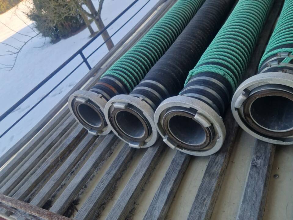 Image 19/54 of Land Rover 109 (1970)