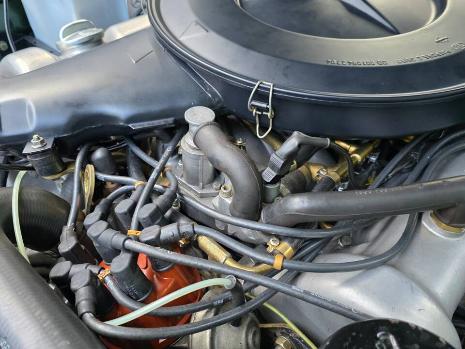 Bild 28/72 von Mercedes-Benz 280 SE 3,5 (1970)