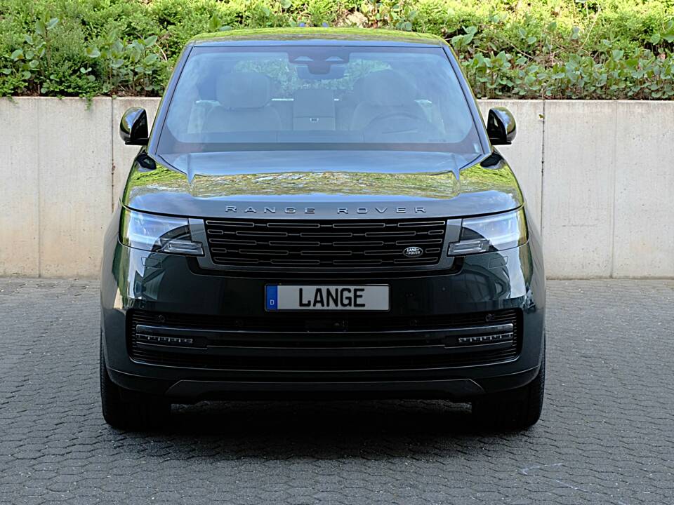 Image 10/61 of Land Rover Range Rover D350 (2025)