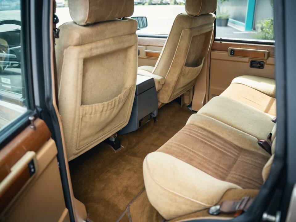 Image 11/15 of Land Rover Range Rover Classic EFI (1987)