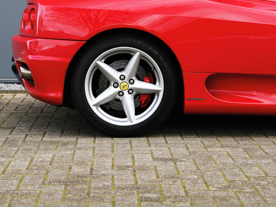 Image 9/57 of Ferrari 360 Spider (2001)