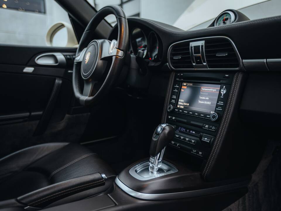 Afbeelding 49/53 van Porsche 911 Carrera S (2010)