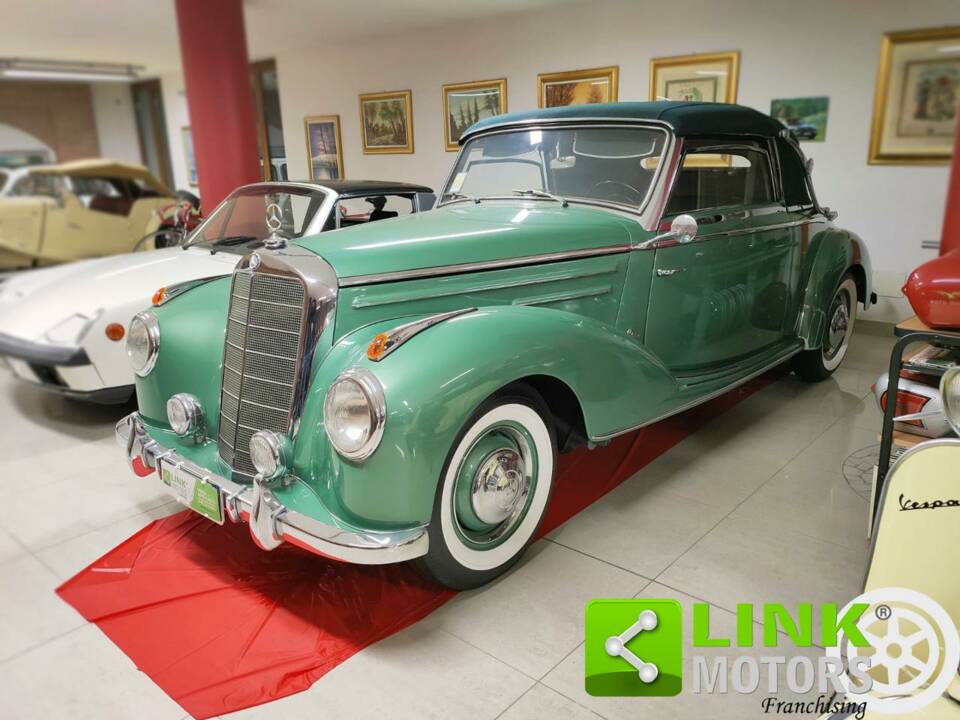 Immagine 3/10 di Mercedes-Benz 220 Cabriolet A (1954)