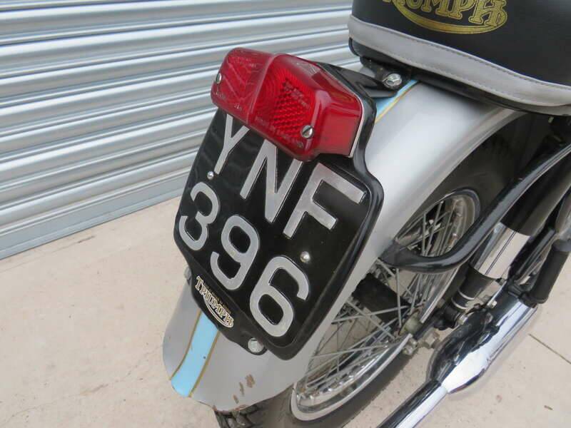 Bild 37/45 von Triumph T 120 Bonneville (1961)