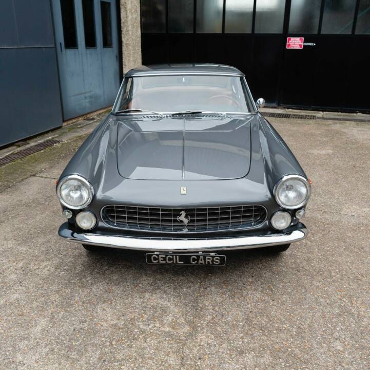 Bild 5/50 von Ferrari 250 GT/E (1963)