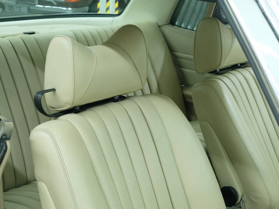Image 22/50 de Mercedes-Benz 450 SLC 5,0 (1978)