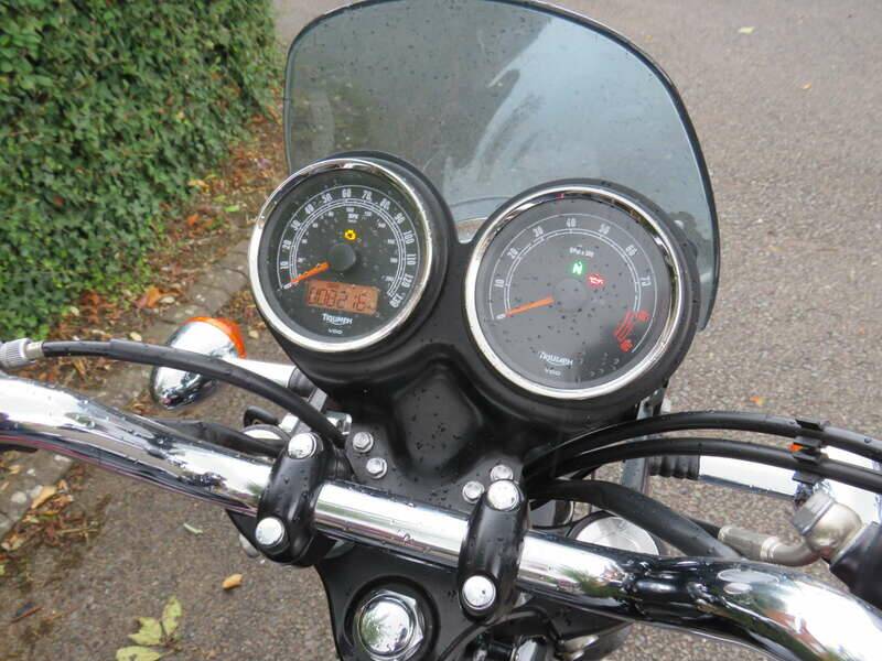 Imagen 8/36 de Triumph DUMMY (2014)