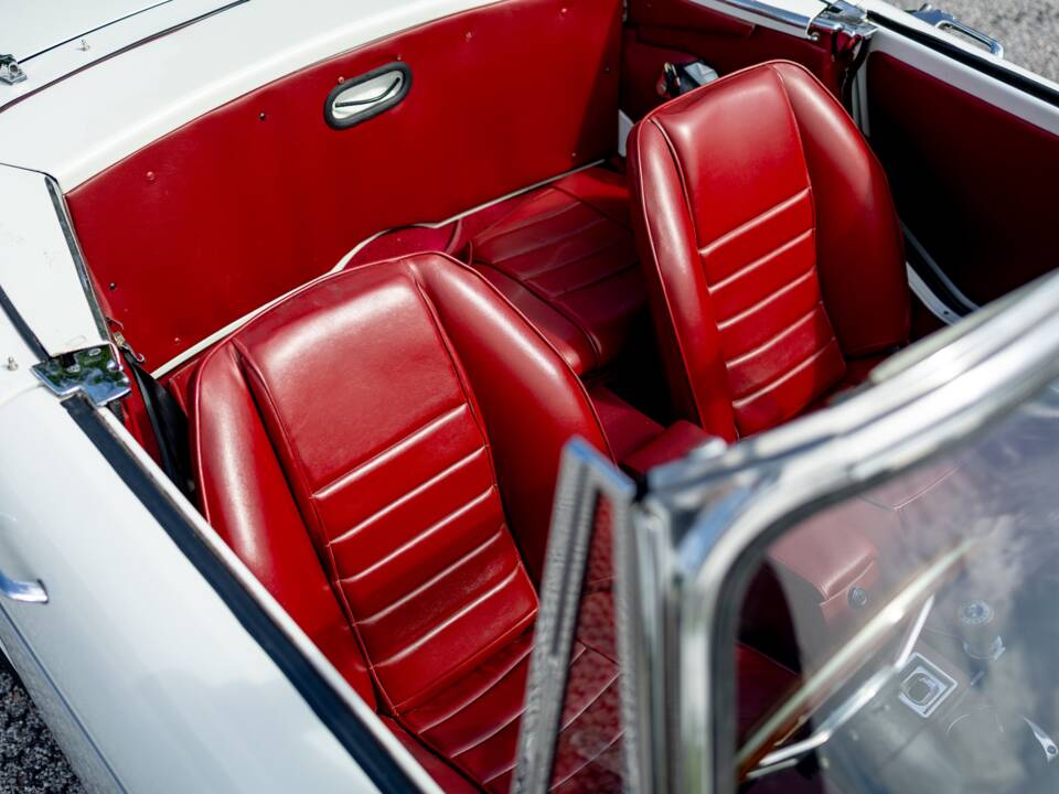 Bild 8/29 von Sunbeam Tiger Mk II (1967)