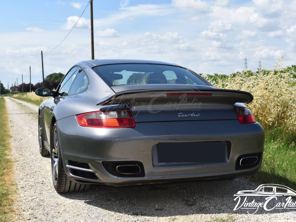 Imagen 16/30 de Porsche 911 Turbo (2007)