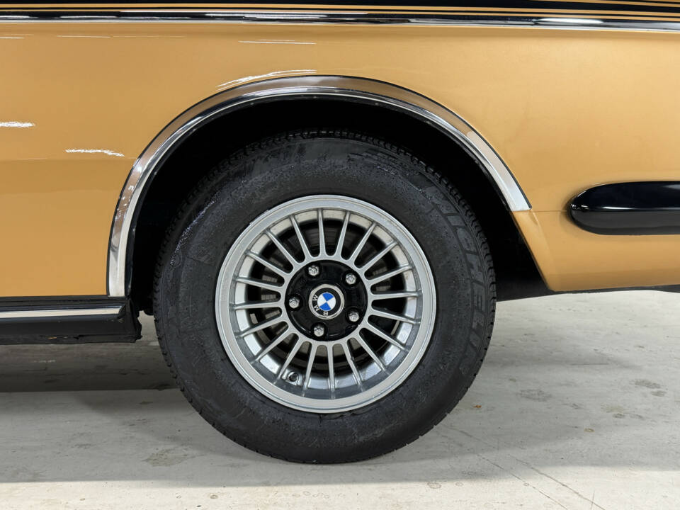 Image 17/19 of BMW 3.0 CSL (1972)